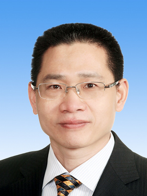 方江山，男，漢族，1965年8月生，研究生學歷，中共黨員，現任人民日報社副總編輯。