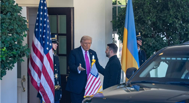 特朗普與澤連斯基舉行會談